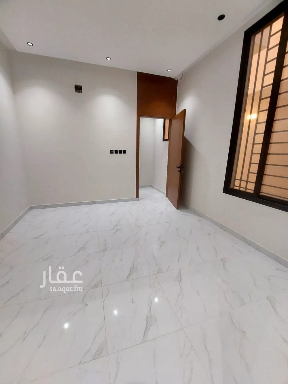 5 bedroom apartment in Taibah, Riyadh 15