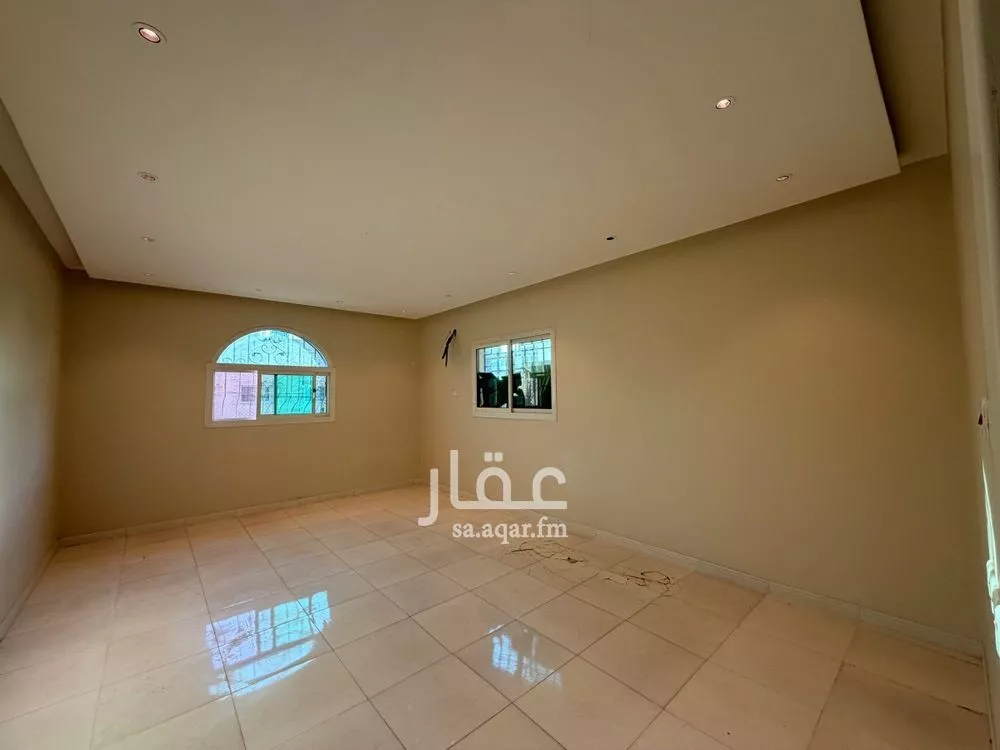 فيلا 4 غرف في إشبيلية، الرياض 4