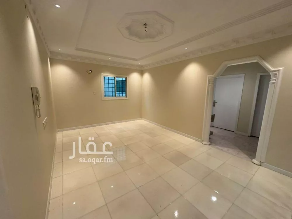 فيلا 4 غرف في إشبيلية، الرياض 3