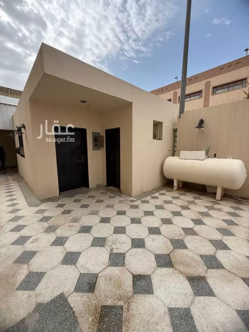 4 bedroom villa in Al Shuhada, Riyadh 5