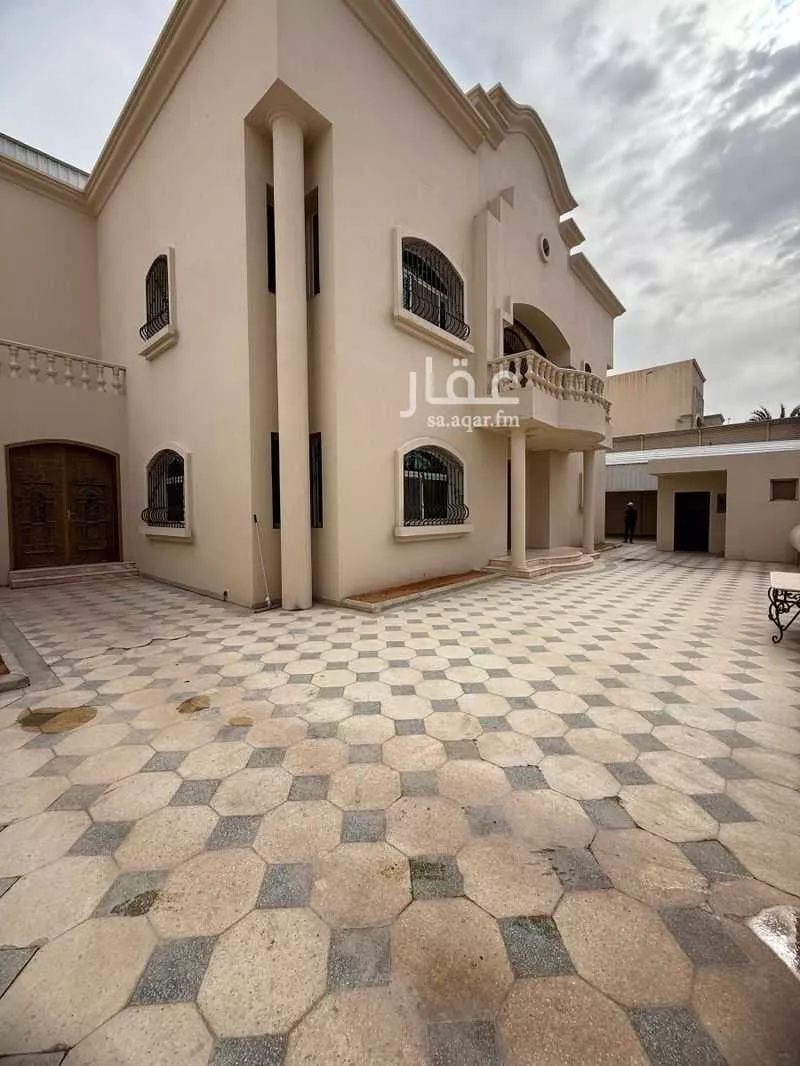 4 bedroom villa in Al Shuhada, Riyadh 3