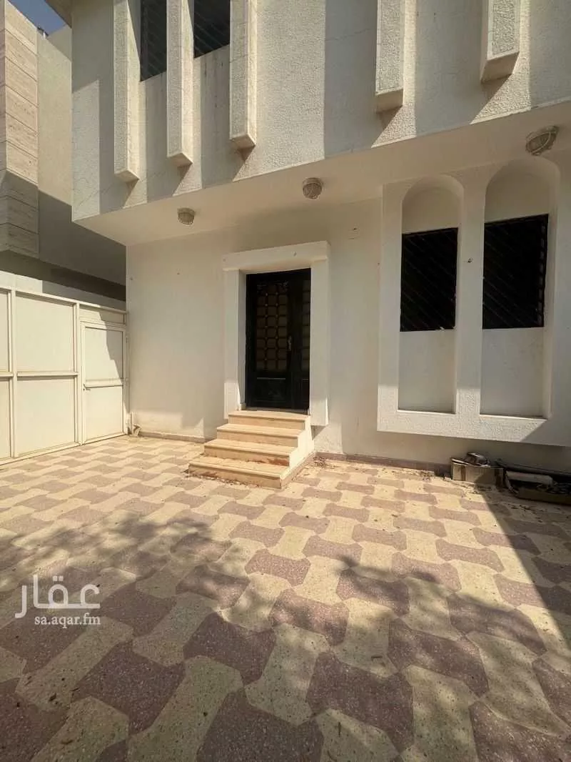 الطابق في الروضة