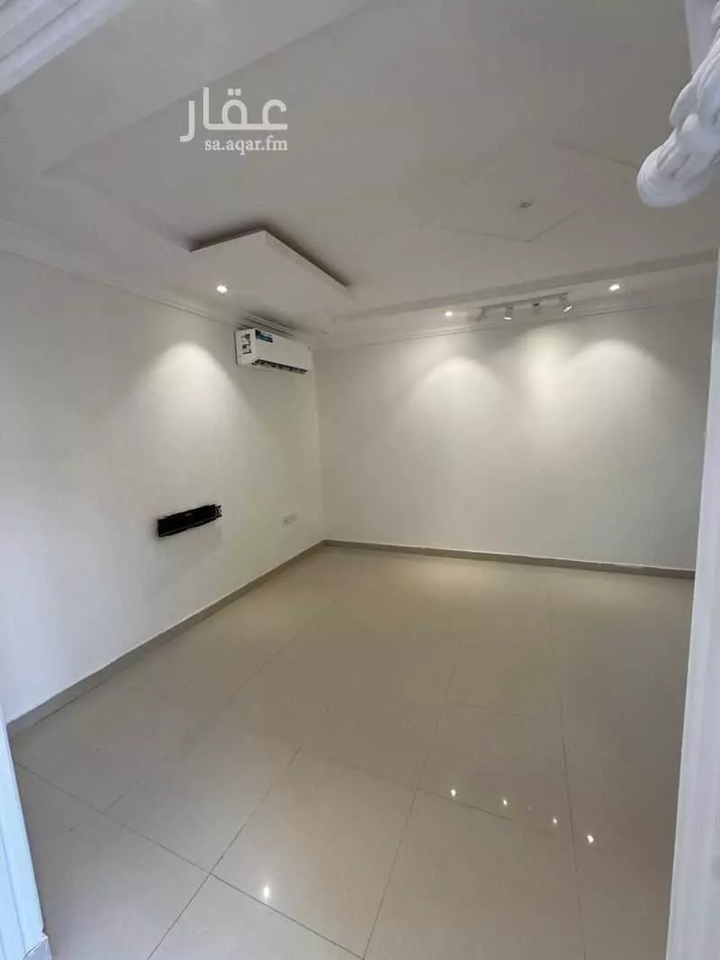 3 bedroom villa in Al Sahafah, Riyadh 6