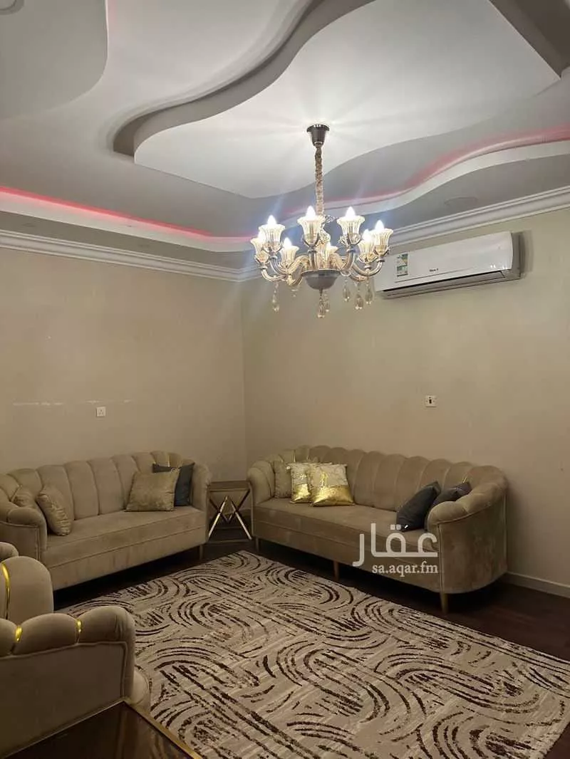4 bedroom villa in Dahiat King Fahd, Eastern Province 7