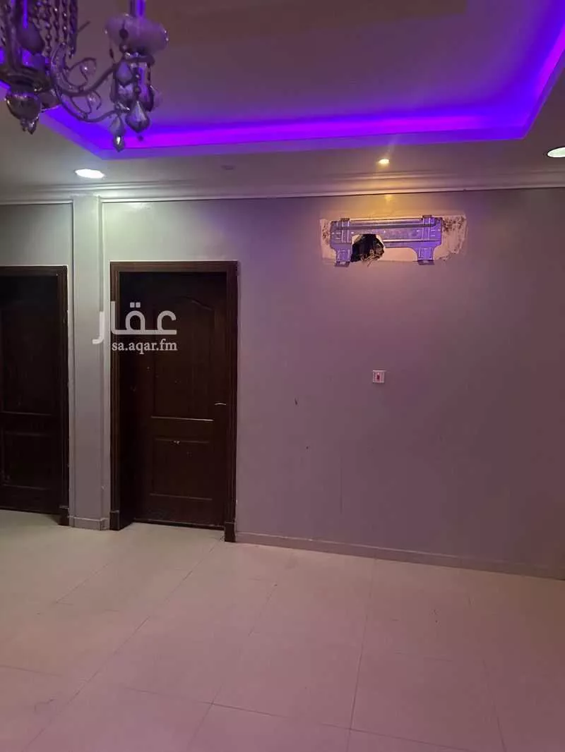 4 bedroom villa in Dahiat King Fahd, Eastern Province 8