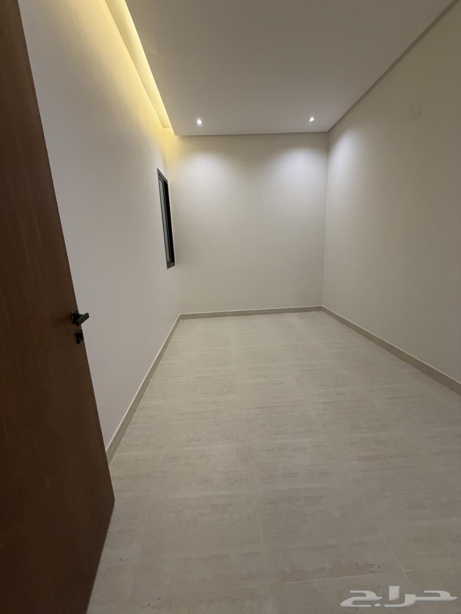 4 bedroom apartment in Tuwaiq, Riyadh 4