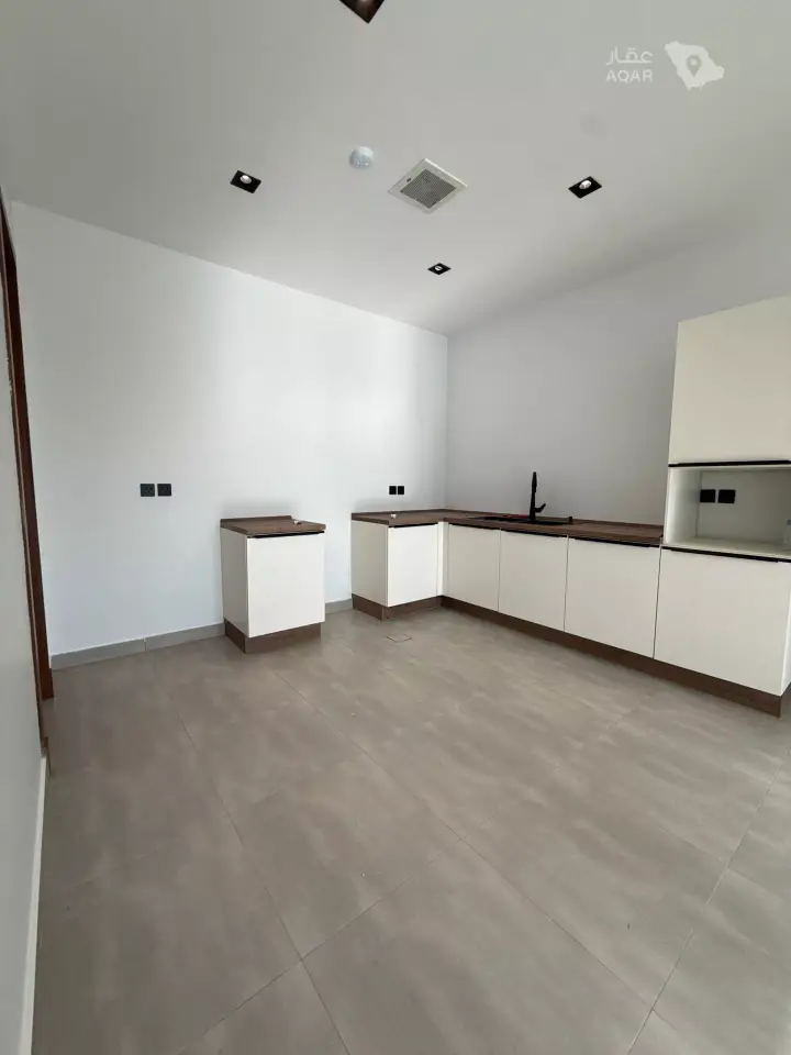 3 bedroom apartment in Al Narjis, Riyadh 3