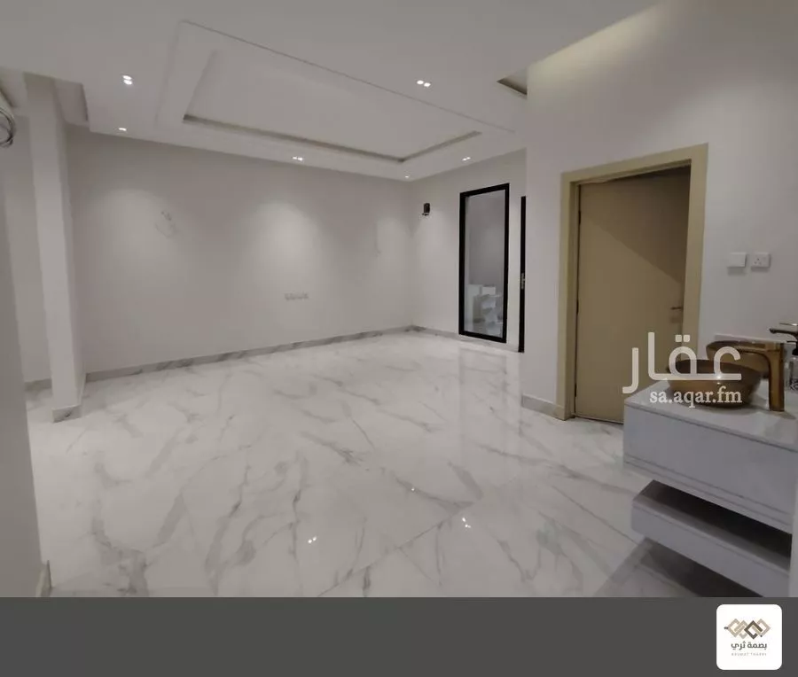 4 bedroom apartment in Okaz, Riyadh 6