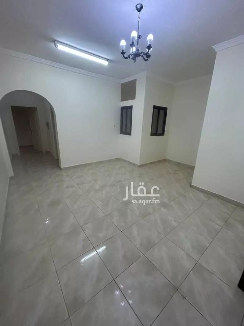 4 bedroom building in Al Nuzhah, Jeddah 8