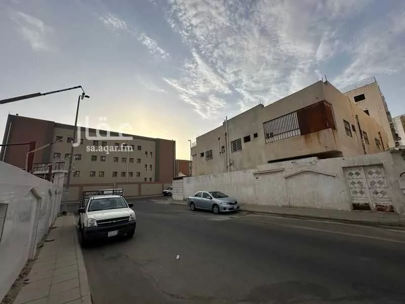 16 bedroom building in Al Rusaifah, Makkah
