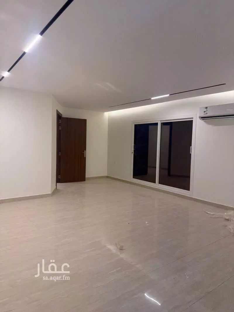 4 bedroom villa in Al Shuhada, Riyadh 7