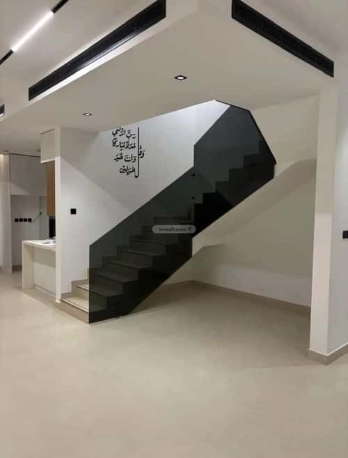5 bedroom villa in Al Narjis 8