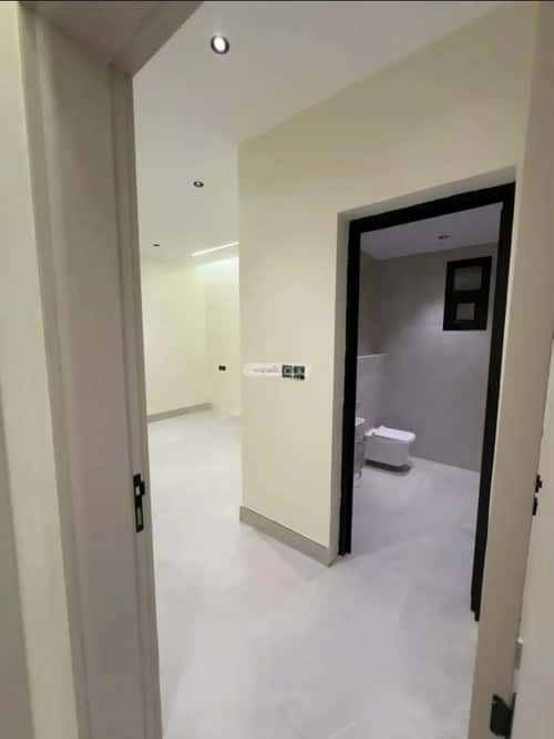 4 bedroom floor in Al Aridh 13