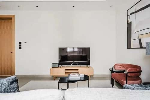 3 bedroom apartment in Hittin 1