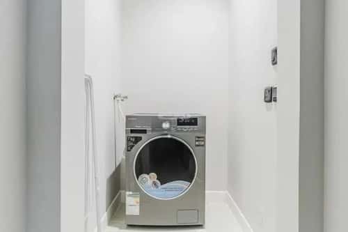 2 bedroom apartment in Hittin 4