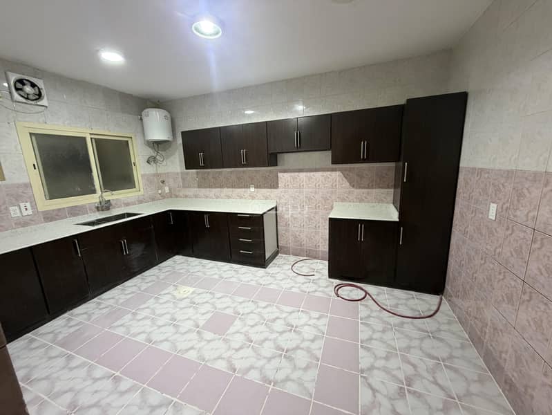 apartment in Hajar, Eastern Province 15