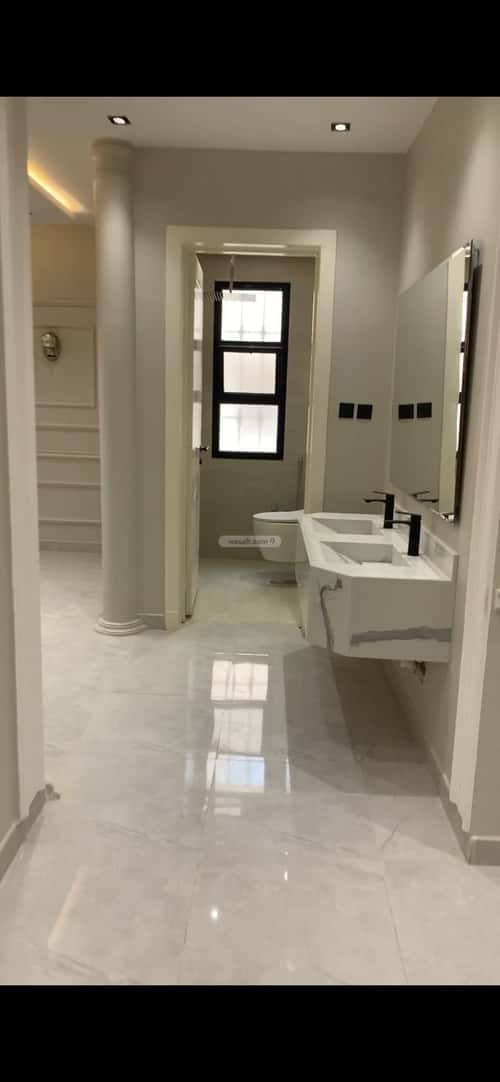 4 bedroom apartment in Dhahrat Laban 5