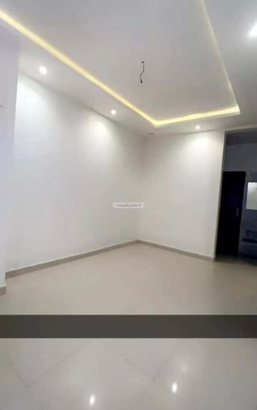 3 bedroom apartment in Al Aridh 5