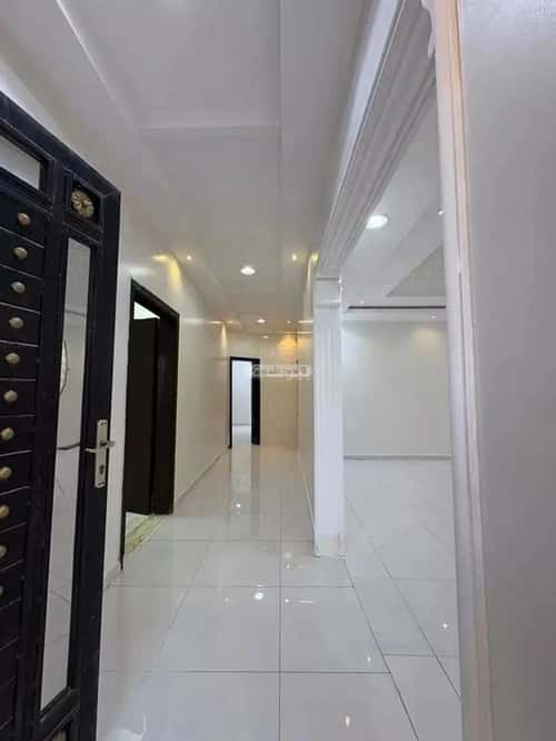 6 bedroom floor in Tuwaiq 2