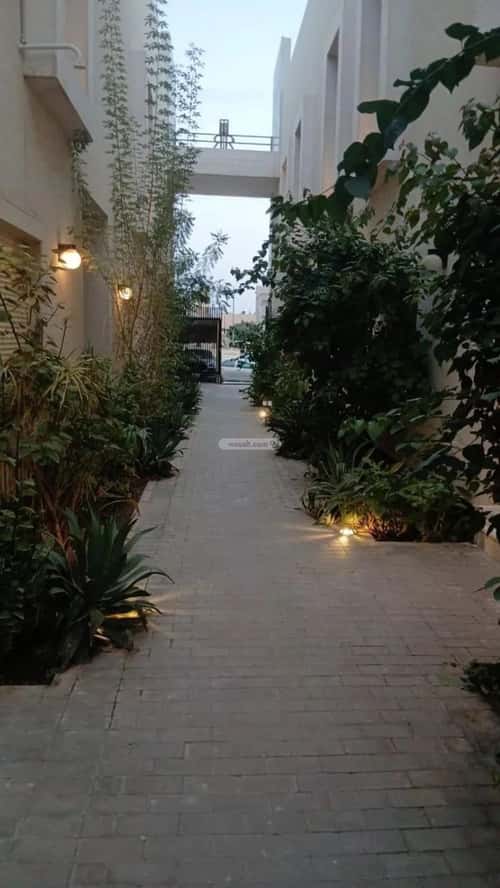 فيلا 6 غرف في العارض 7