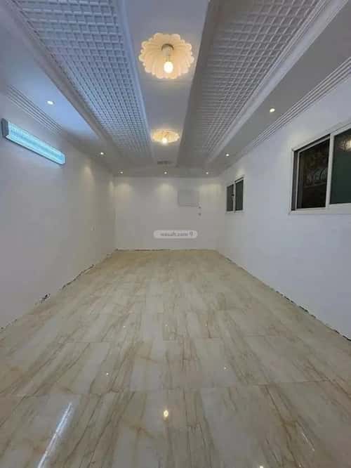 5 bedroom floor in Tuwaiq 2