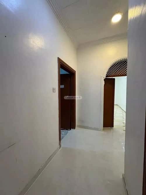 5 bedroom floor in Tuwaiq 3