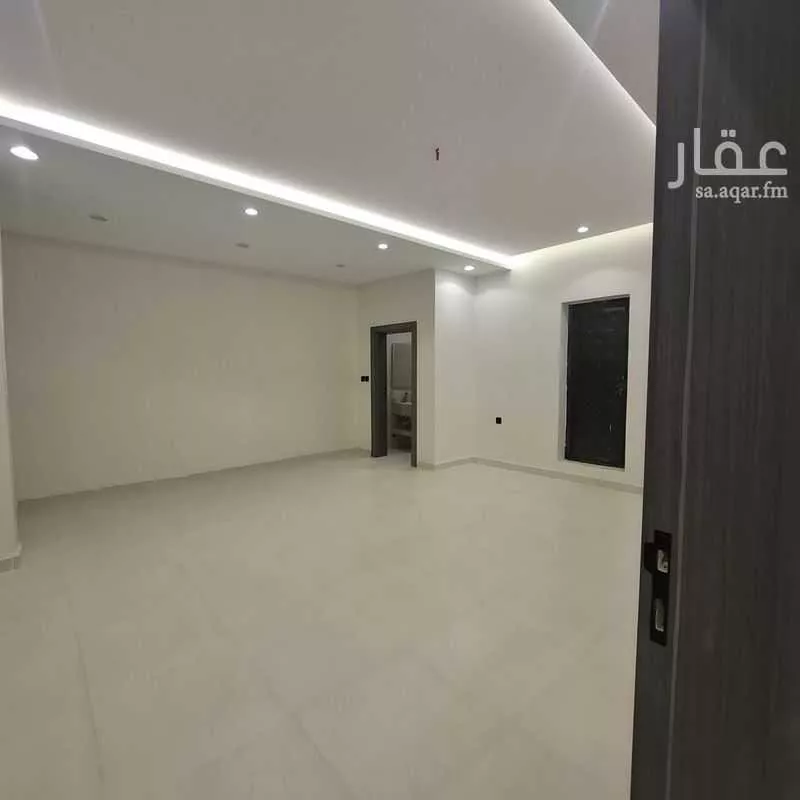4 bedroom apartment in Taibah, Jeddah 5