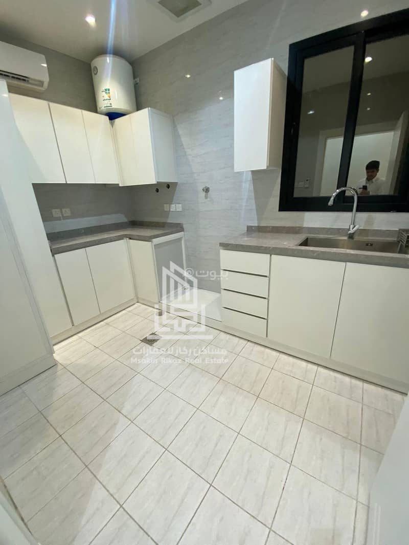 4 bedroom apartment in Al Salam, Riyadh 9
