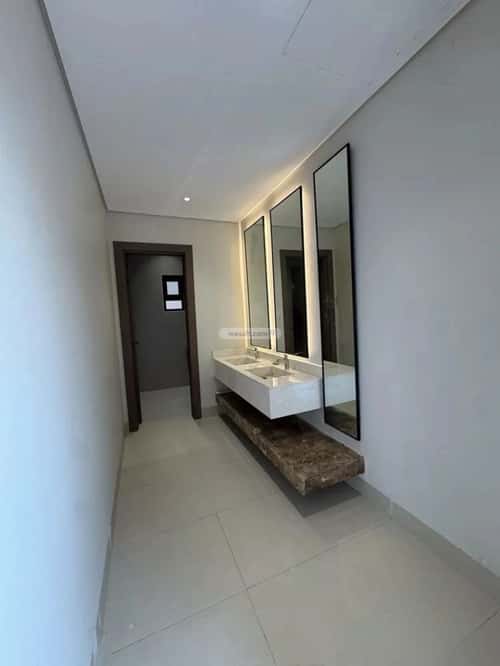 4 bedroom villa in Al Bahr, Eastern Province 11