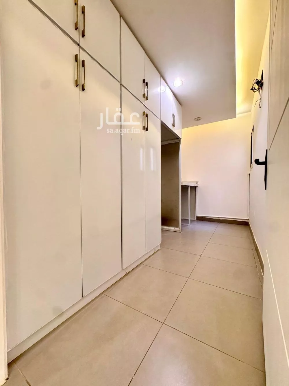 3 bedroom apartment in Hittin, Riyadh 8