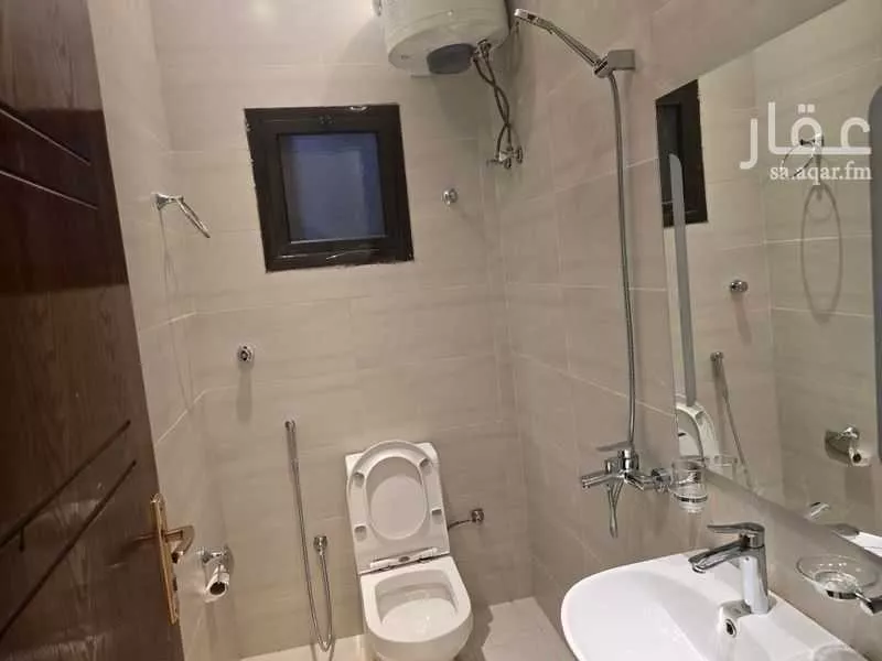 4 bedroom apartment in Al Rawabi, Madinah 4