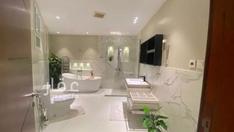 4 bedroom apartment in Bani Bayadah, Madinah 4