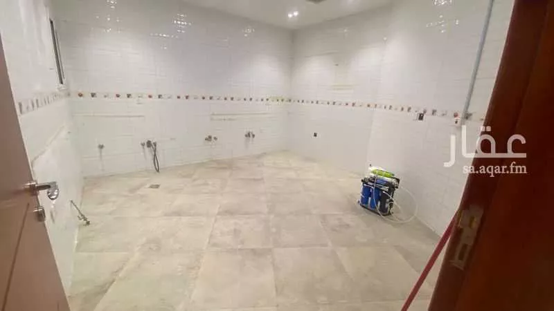4 bedroom apartment in Bani Bayadah, Madinah 15