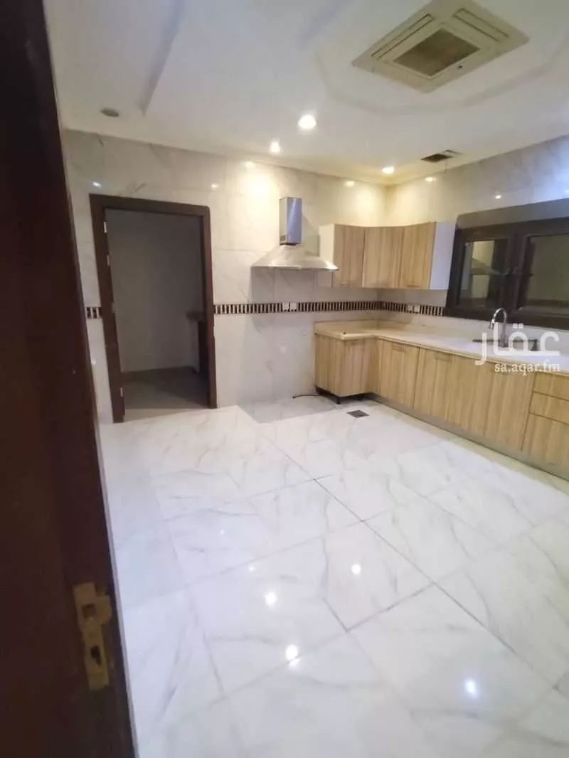6 bedroom villa in Qurtubah, Riyadh 10