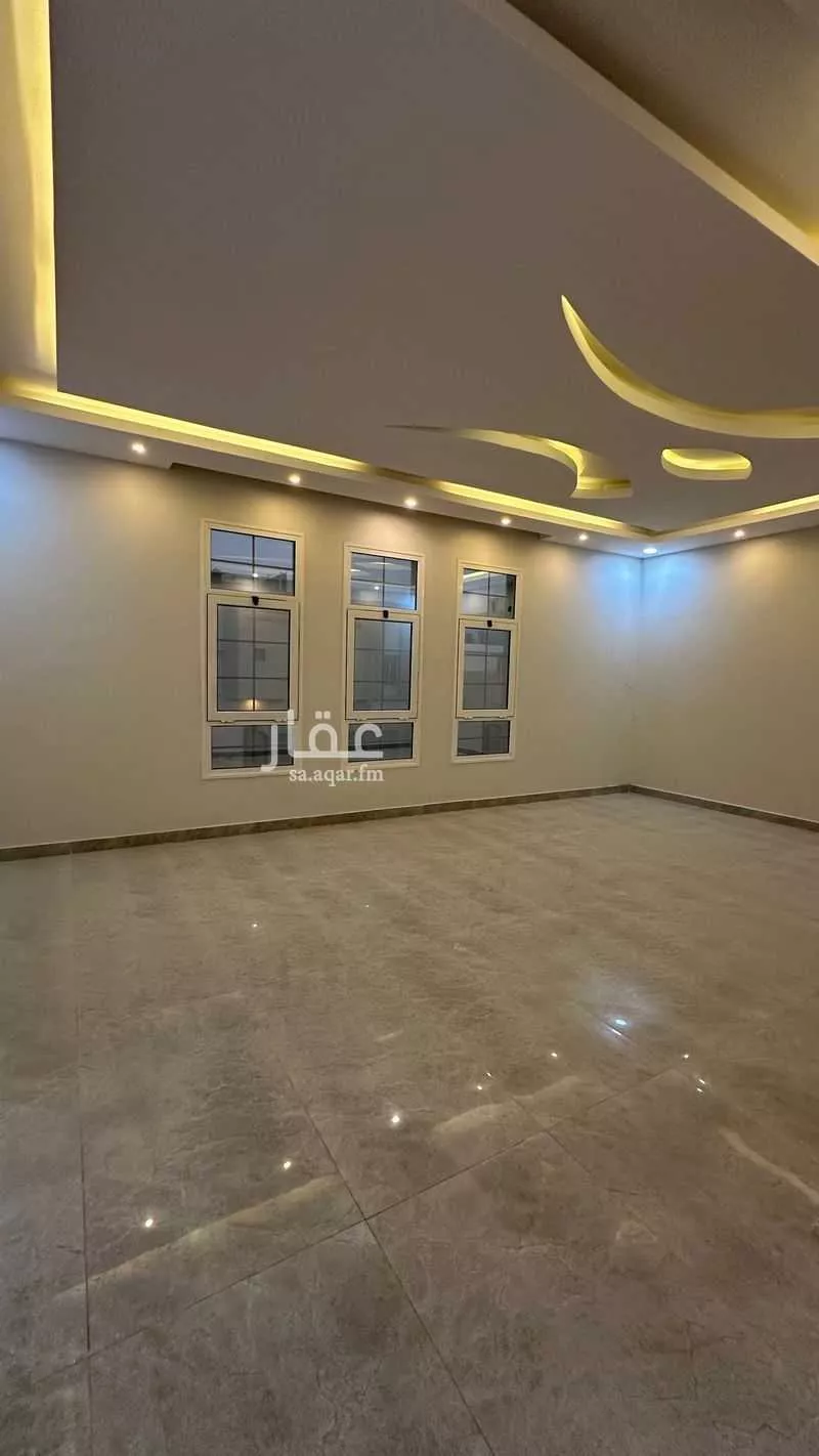 4 bedroom villa in Dahiat King Fahd, Eastern Province 6