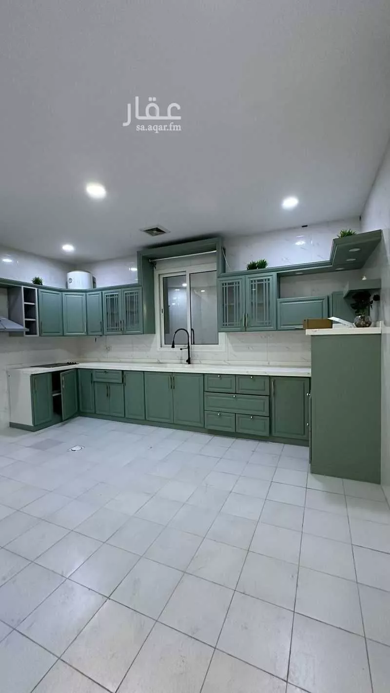 4 bedroom villa in Dahiat King Fahd, Eastern Province 4