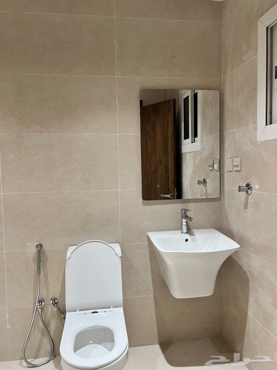 5 bedroom apartment in Shawran, Madinah 8