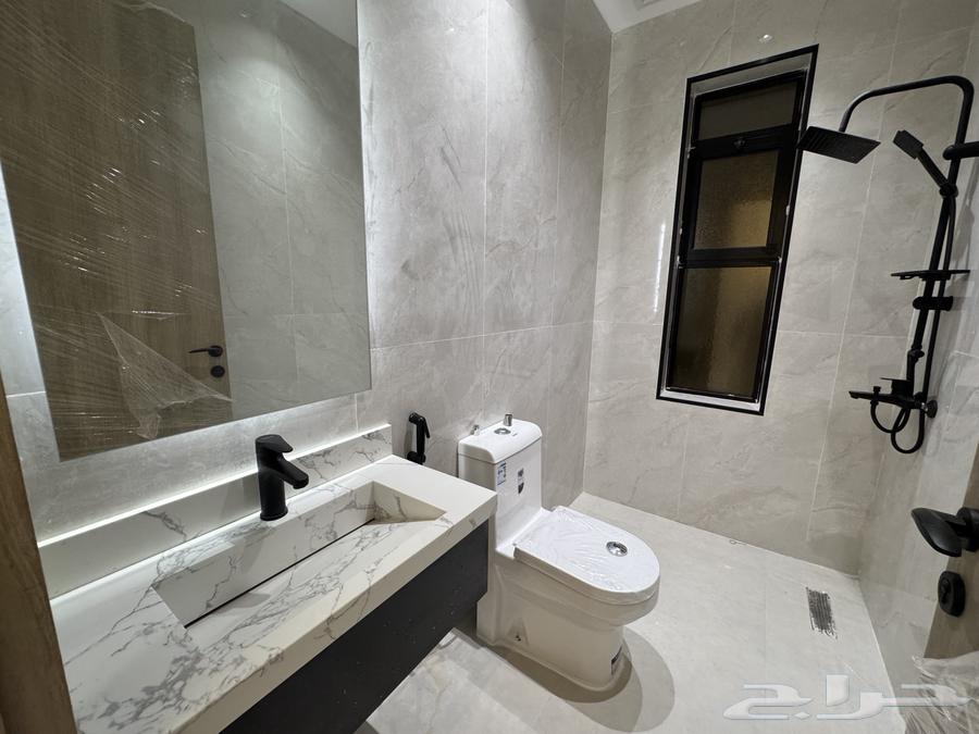 apartment in Bani Bayadah, Madinah 13