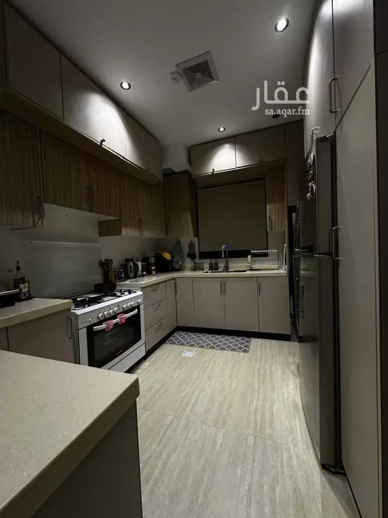 5 bedroom apartment in Al Aziziyah, Riyadh 2