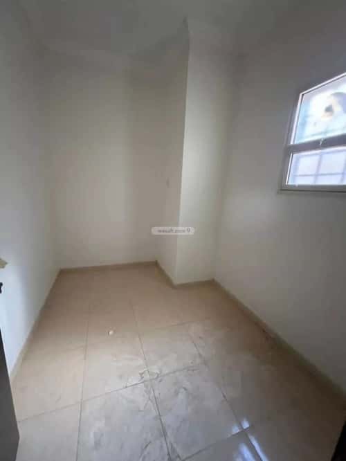 3 bedroom apartment in Al Hazm 12