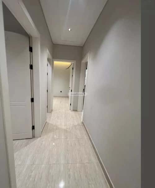 شقة 3 غرف في عكاظ 4