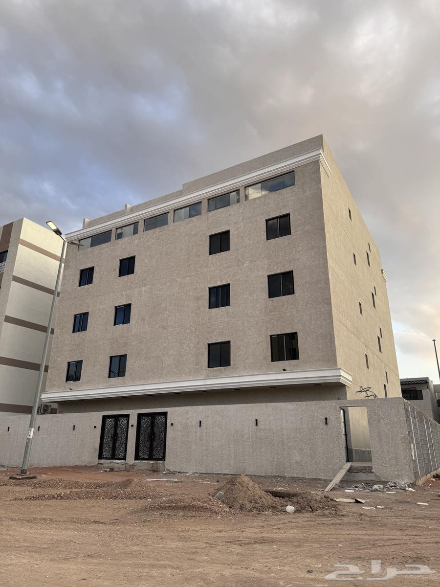5 bedroom apartment in Ayn Al Khayf 2