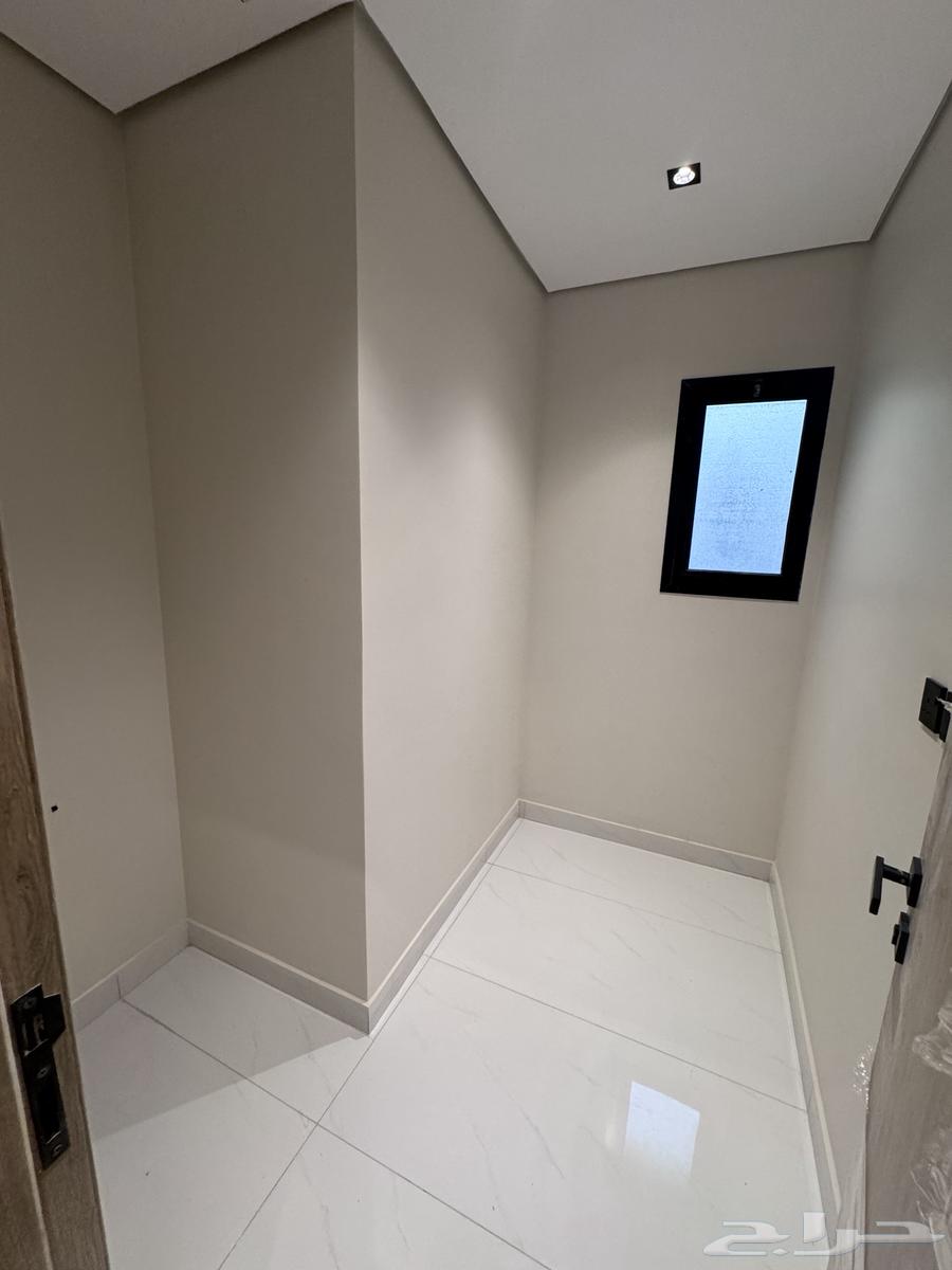5 bedroom apartment in Ayn Al Khayf 10