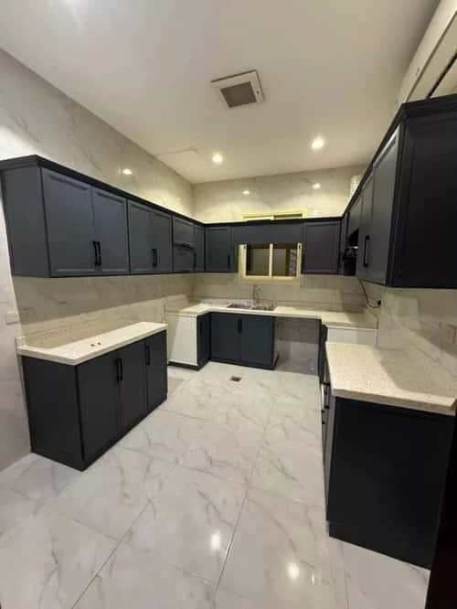 4 bedroom apartment in Al Aridh 1