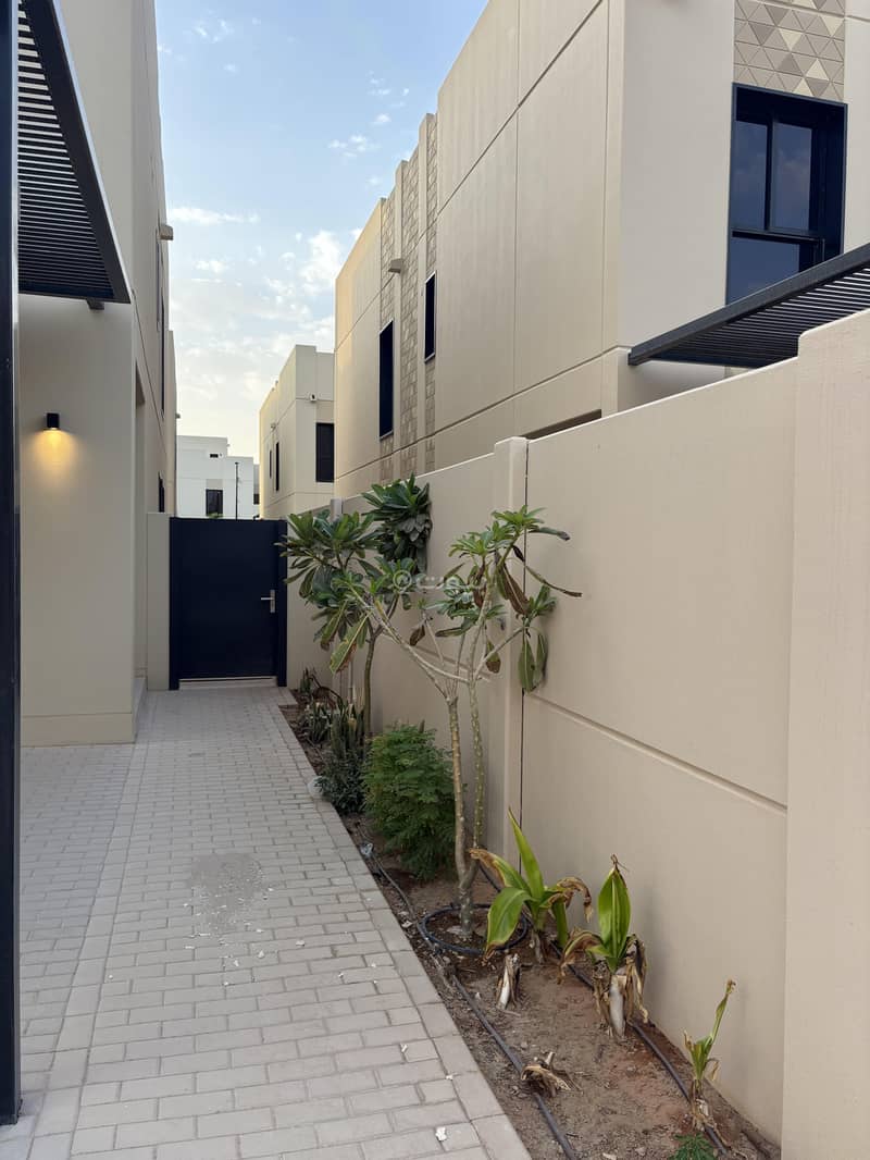 4 bedroom villa in Riyadh Province, Riyadh 2