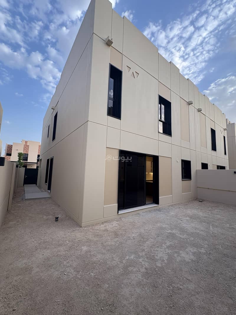 4 bedroom villa in Riyadh Province, Riyadh 10