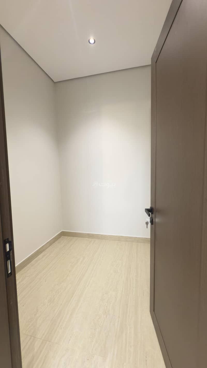 5 bedroom villa in Al Zahrah, Riyadh 11