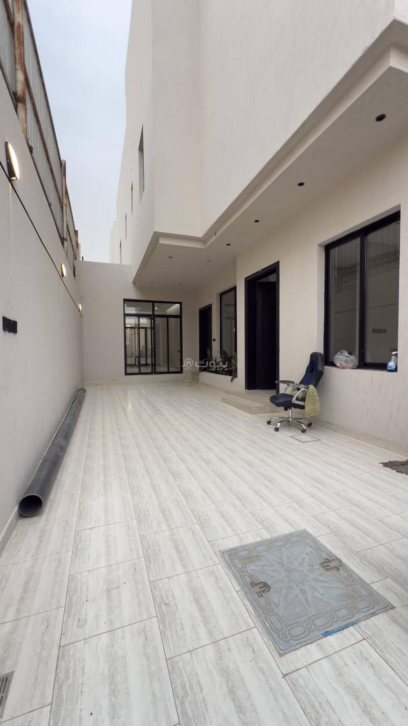 5 bedroom villa in Al Zahrah, Riyadh 24