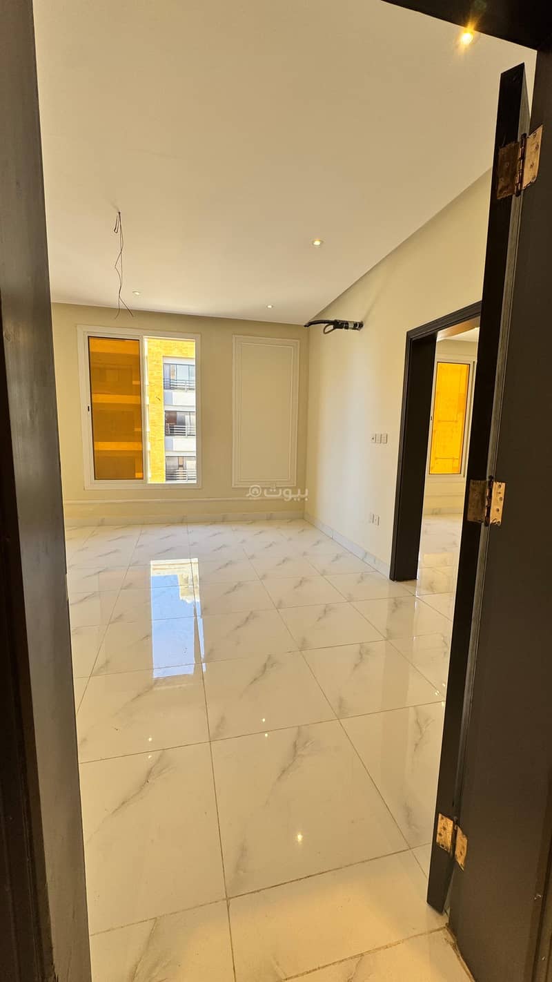 5 bedroom apartment in Al Sawari, Jeddah 9