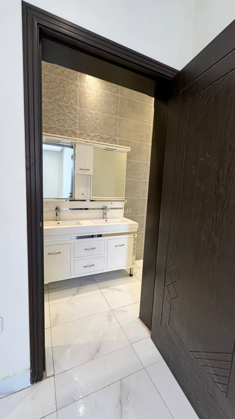 5 bedroom apartment in Al Sawari, Jeddah 16